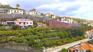 Land for sale in Calheta (Madeira), Portugal — €315,000