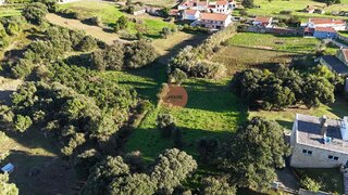 Terreno para venda em Caldas da Rainha, Portugal — 67 500 €