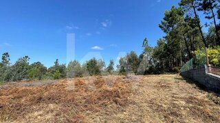 Land for sale in Oliveira de Azeméis, Portugal — €49,000