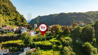 Land for sale in Santana, Portugal — €165,000