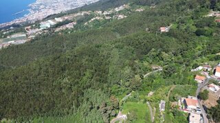 Land for sale in Santa Cruz, Portugal — €465,600
