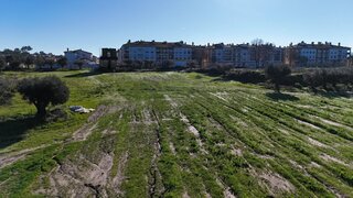 Land for sale in Almeirim, Portugal — €350,000
