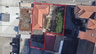 Terreno de 397 m² em Porto