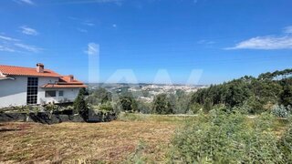 Land for sale in Oliveira de Azeméis, Portugal — €41,500