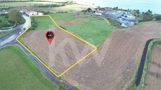 Land for sale in Nordeste, Portugal — €164,950