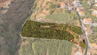 Land for sale in Ponta do Sol, Portugal — €470,000