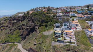Land for sale in Santa Cruz, Portugal — €265,000