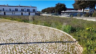 Land for sale in Vila Viçosa, Portugal — €215,000
