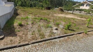 Land for sale in Santa Maria da Feira, Portugal — €75,000
