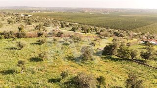 Land for sale in Silves, Portugal — €270,000
