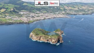 Land for sale in Vila Franca do Campo, Portugal — €99,999