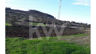 Land for sale in Loures, Portugal