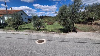 Land for sale in Tondela, Portugal — €40,000