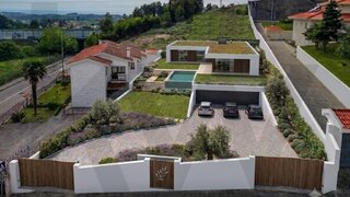 Land for sale in Vila Nova de Gaia, Portugal — €175,000