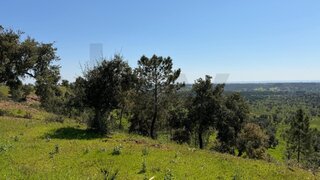Land for sale in Santiago do Cacém, Portugal — €750,000