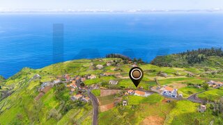 Land for sale in Calheta (Madeira), Portugal — €140,000