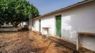 Land for sale in Olhão, Portugal — €217,500