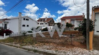Land for sale in Vila Franca de Xira, Portugal — €75,000