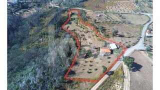 Land for sale in Vila Nova de Poiares, Portugal — €62,500