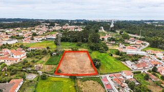 Land for sale in Santa Maria da Feira, Portugal — €325,000