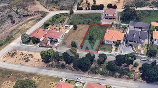 Land for sale in Santa Maria da Feira, Portugal — €85,500