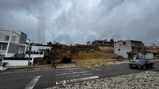 Land for sale in Azambuja, Portugal — €95,000