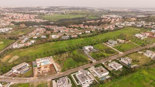 Land for sale in Oeiras, Portugal — €1,350,000