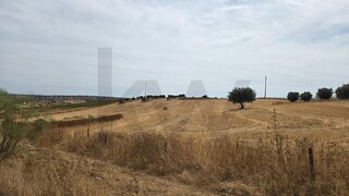 Land for sale in Vidigueira, Portugal — €62,500