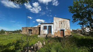 Land for sale in Silves, Portugal — €330,000