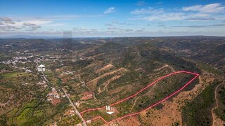 Land for sale in Loulé, Portugal — €110,000