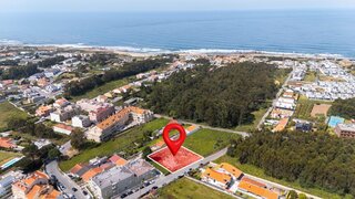 Land for sale in Vila Nova de Gaia, Portugal — €750,000