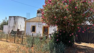 Land for sale in Santiago do Cacém, Portugal — €570,000