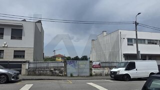 Land for sale in Vila Nova de Gaia, Portugal — €110,000