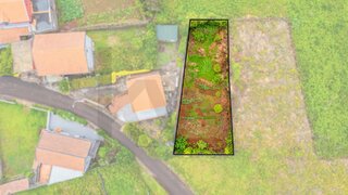 Land for sale in Porto Moniz, Portugal — €110,000