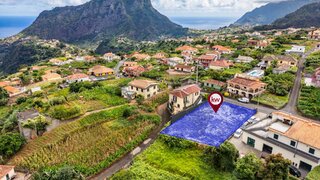 Land for sale in Santana, Portugal — €60,000