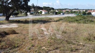 Land for sale in Coruche, Portugal — €61,000