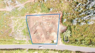 Land for sale in Calheta (Madeira), Portugal — €100,000