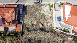 Land for sale in Oeiras, Portugal — €345,000
