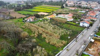 Land for sale in Vila Nova de Gaia, Portugal — €620,000