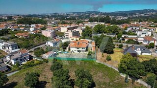Land for sale in Vila Nova de Gaia, Portugal — €100,000
