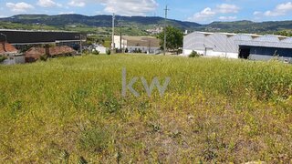 Land for sale in Arruda dos Vinhos, Portugal — €225,000
