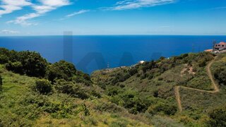 Land for sale in Calheta (Madeira), Portugal — €155,000