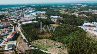 Land for sale in Santa Maria da Feira, Portugal — €2,021,880