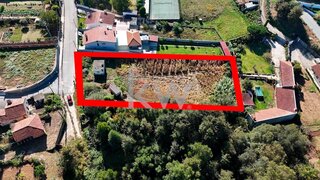 Terreno em Santa Maria da Feira · 1713 m² · 105 000 €
