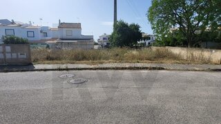 Terreno · 255 m² · 160 000 €