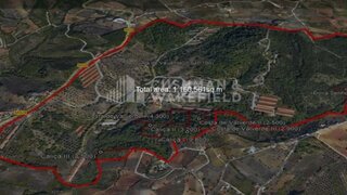 Land for sale in Loures, Portugal