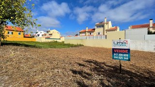 Land for sale in Marinha Grande, Portugal — €27,500