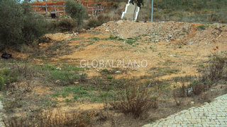 Terreno de 597 m² em Lagoa