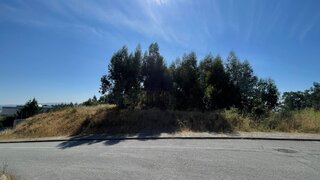 Land for sale in Paredes, Portugal — €200,000