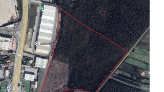 Land for sale in Albergaria-a-Velha, Portugal — €300,000